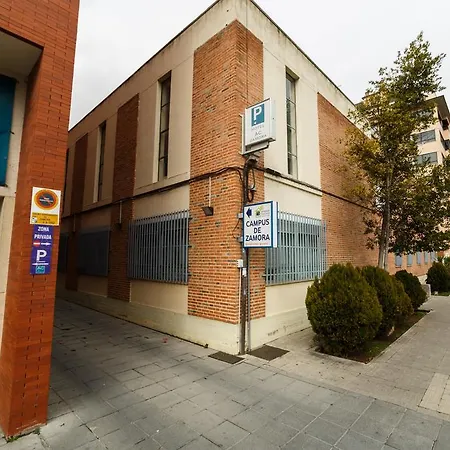 호스텔 Campus De *